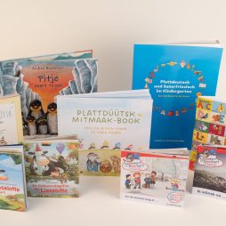 Erweiterung plattdeutsche Bücherkiste